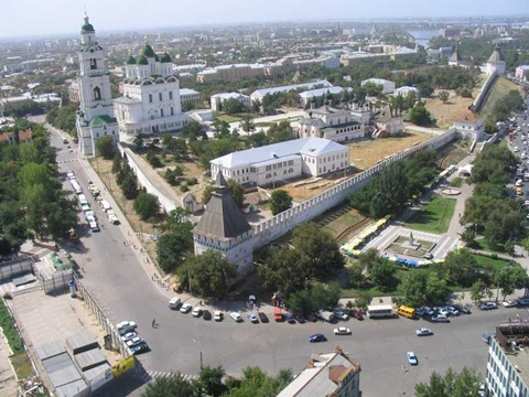 город Астрахань, памятник.